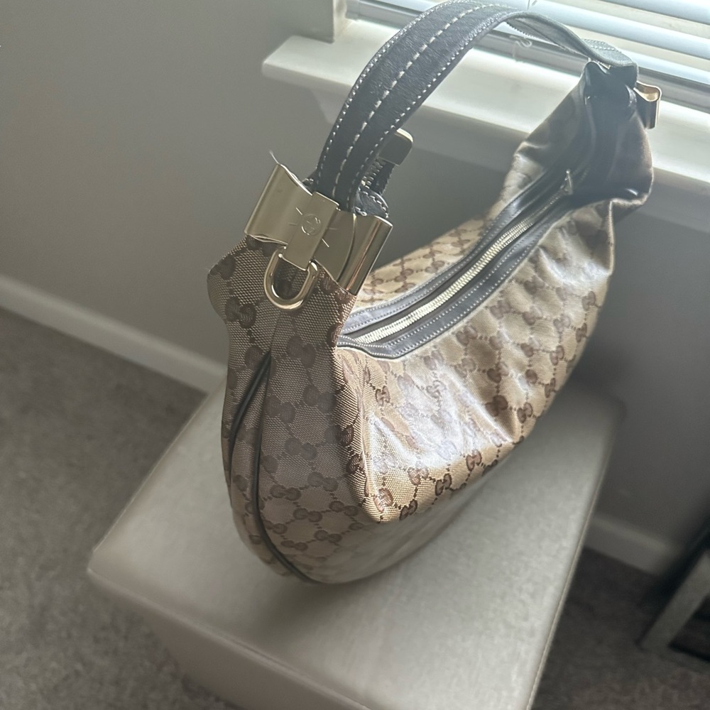 GUCCI Crystal GG Coated Canvas Duchessa Hobo-Authentic